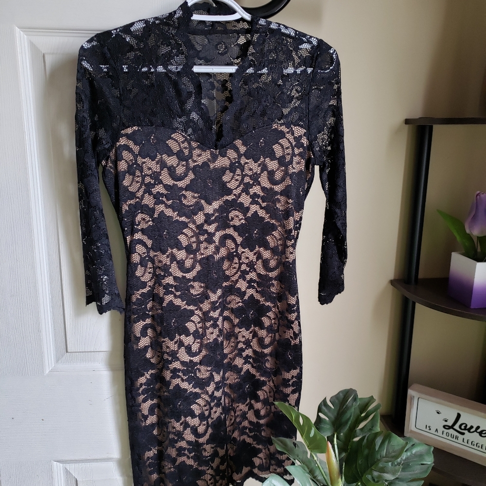 Macy's Elegant Black and Gold Dress!